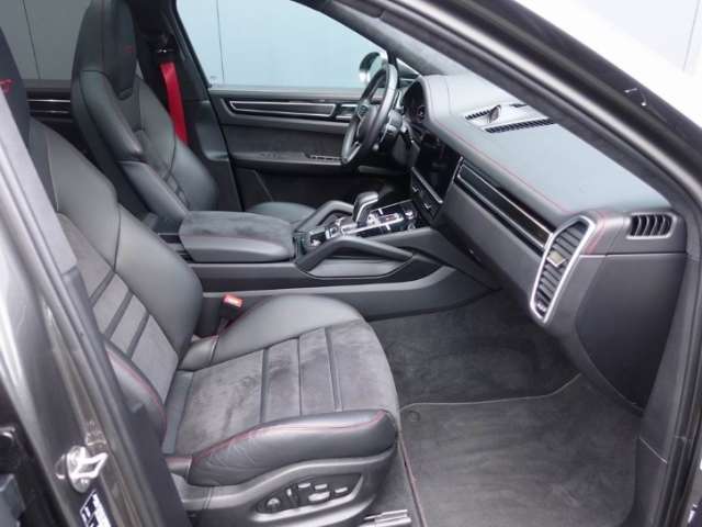 Fahrzeugbild eines Porsche Cayenne