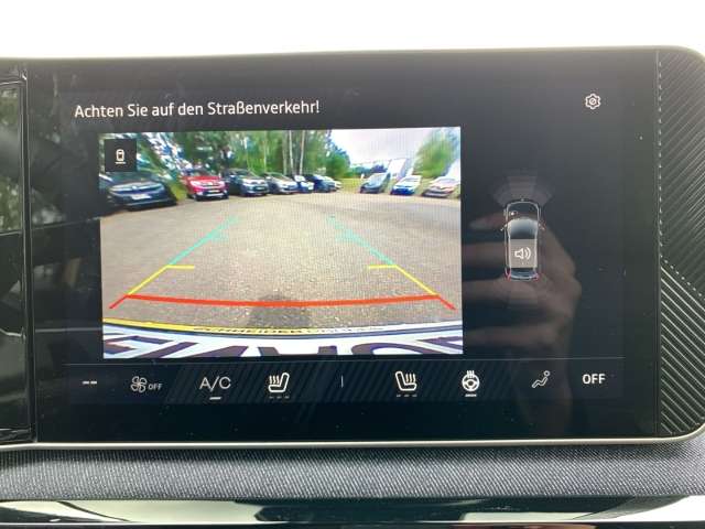 Fahrzeugbild eines Renault 5 E-TECH