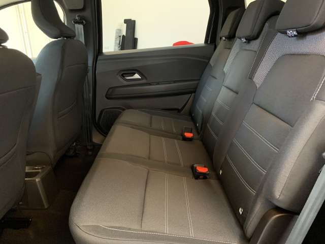 Fahrzeugbild eines Dacia Jogger