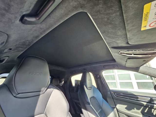 Fahrzeugbild eines Porsche Cayenne