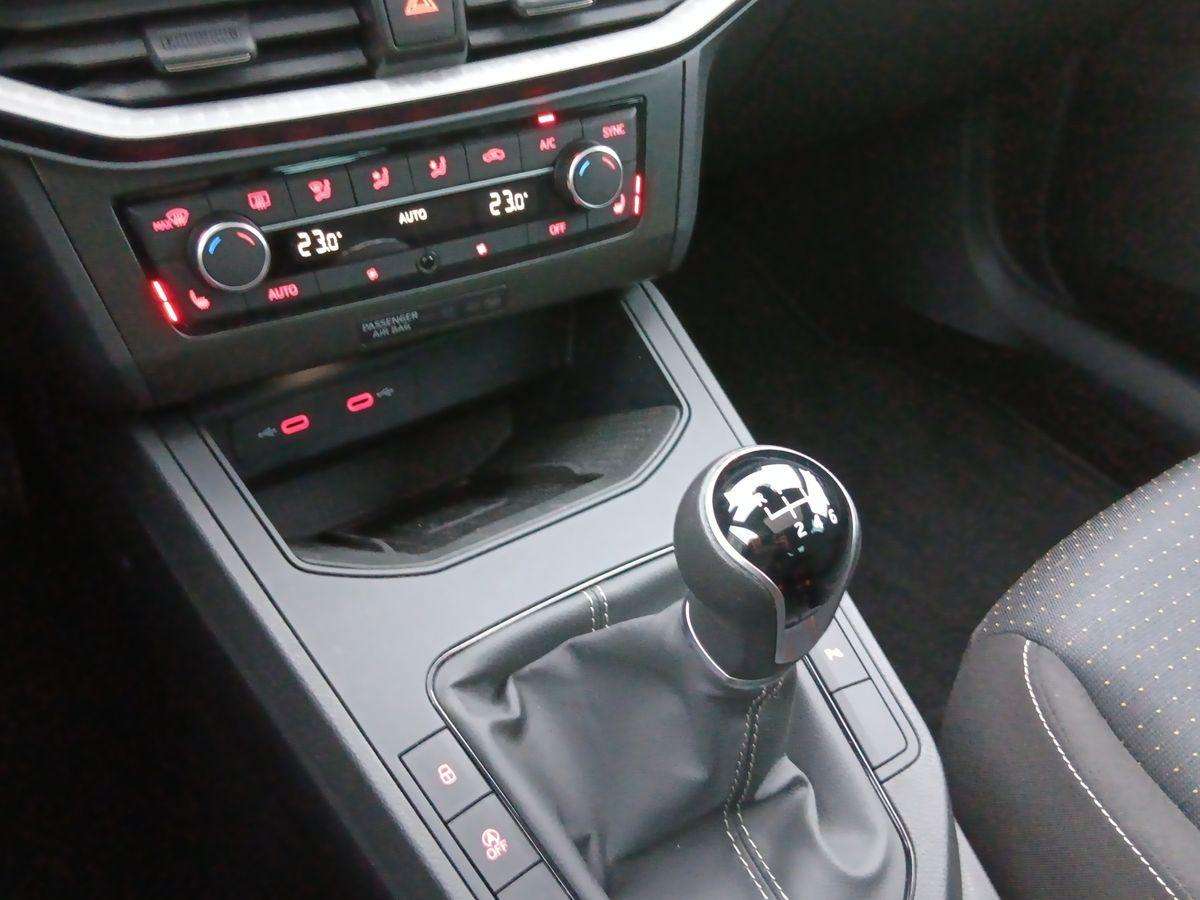 Fahrzeugbild eines SEAT Ibiza