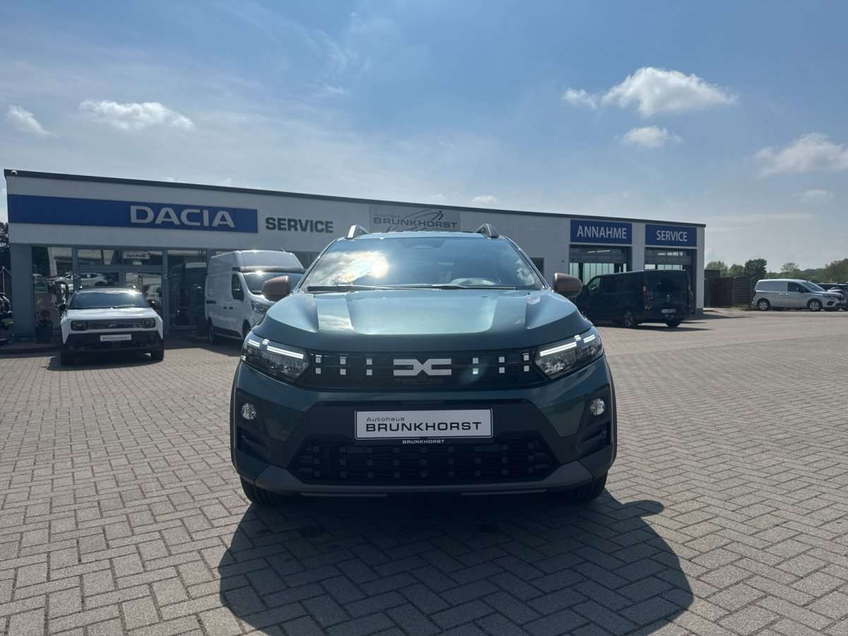 Fahrzeugbild eines Dacia Sandero