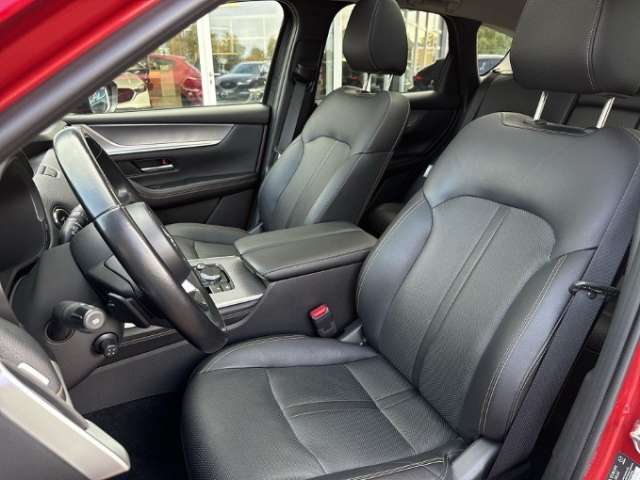 Fahrzeugbild eines Mazda CX-60