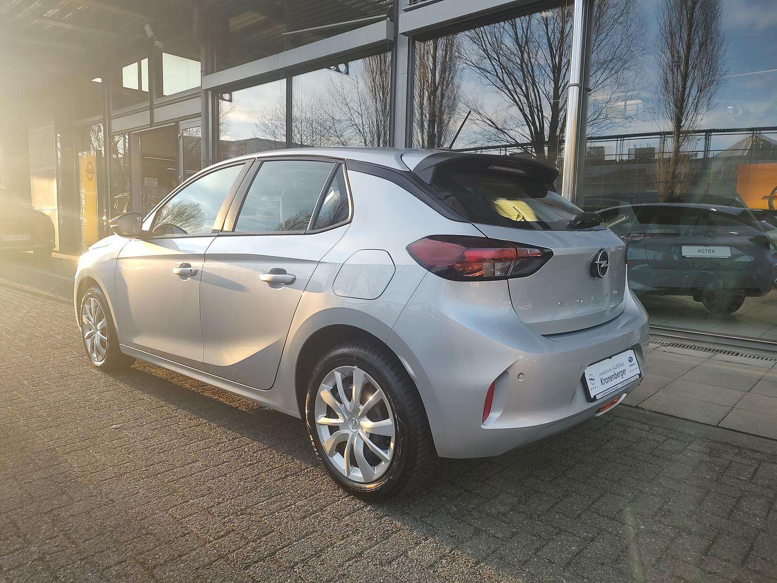 Fahrzeugbild eines Opel Corsa