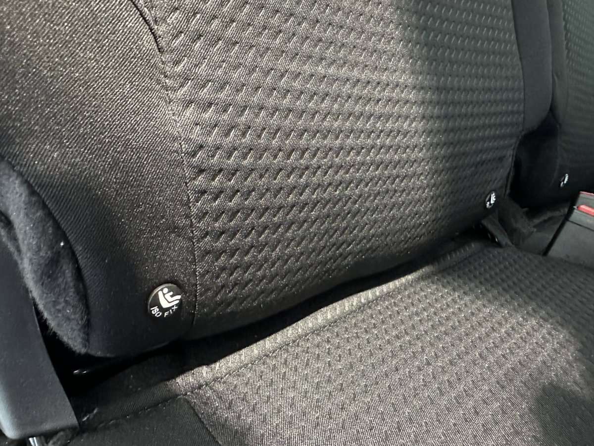 Fahrzeugbild eines Dacia Lodgy
