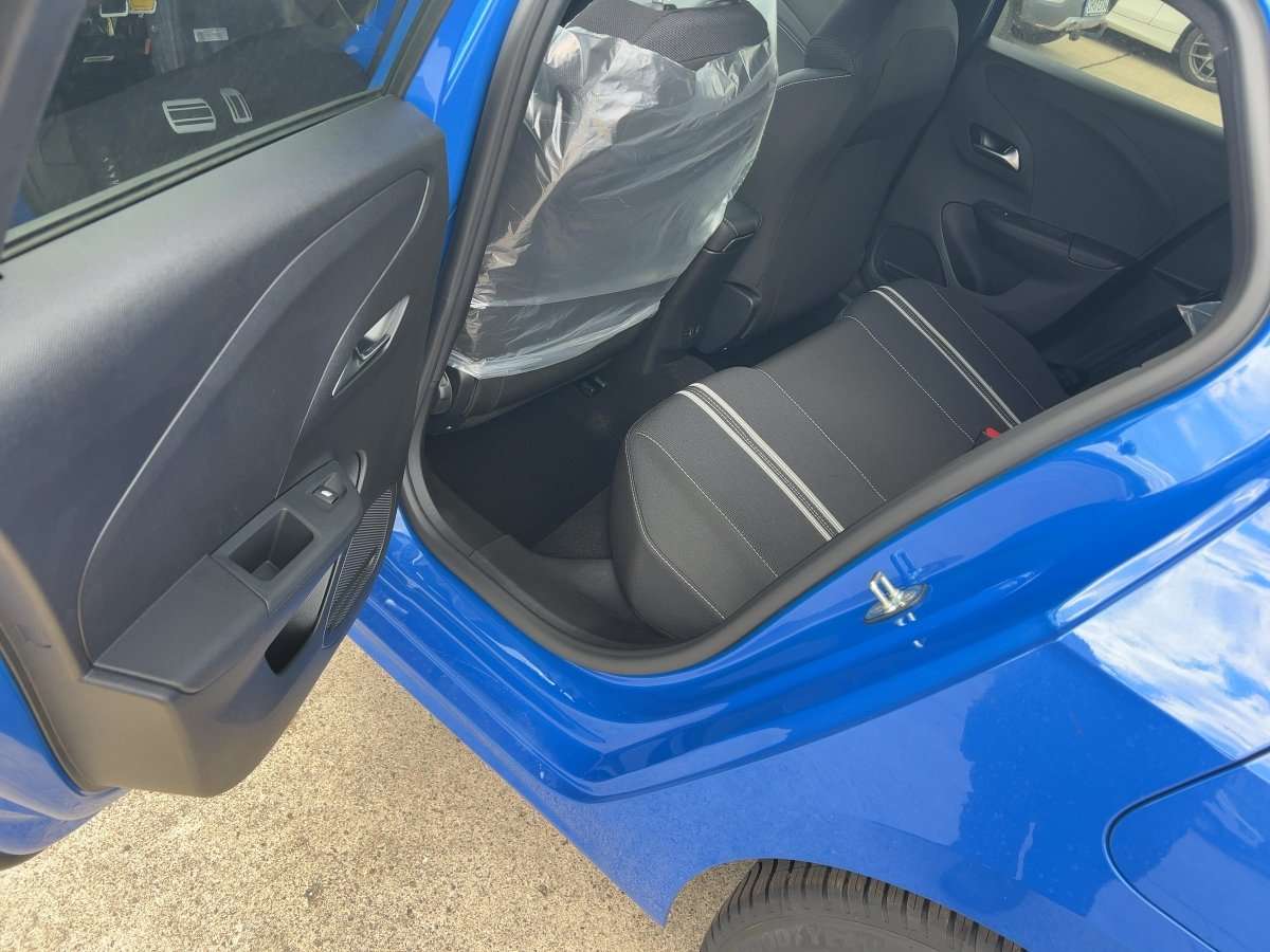 Fahrzeugbild eines Opel Corsa
