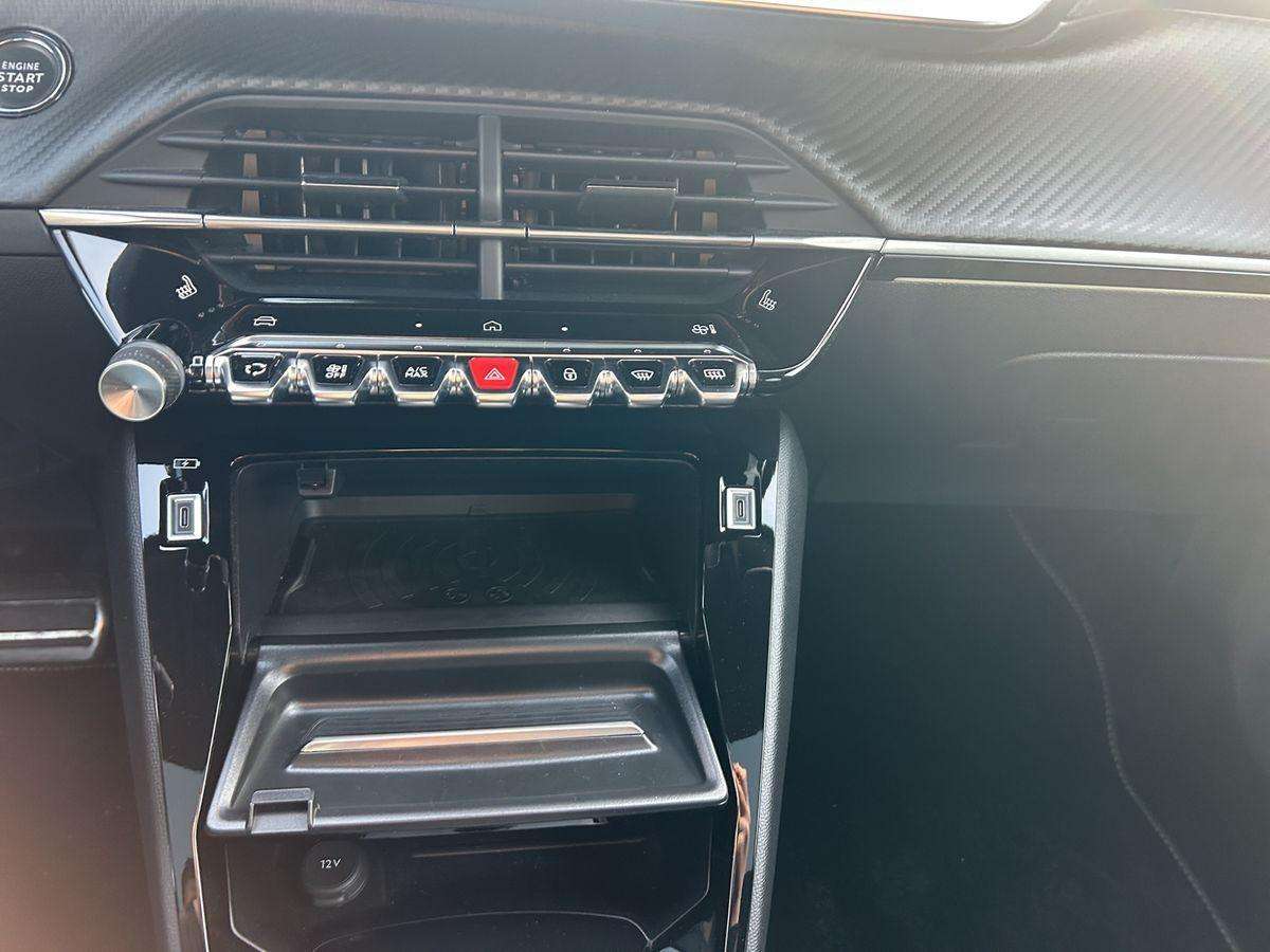 Fahrzeugbild eines Peugeot 2008
