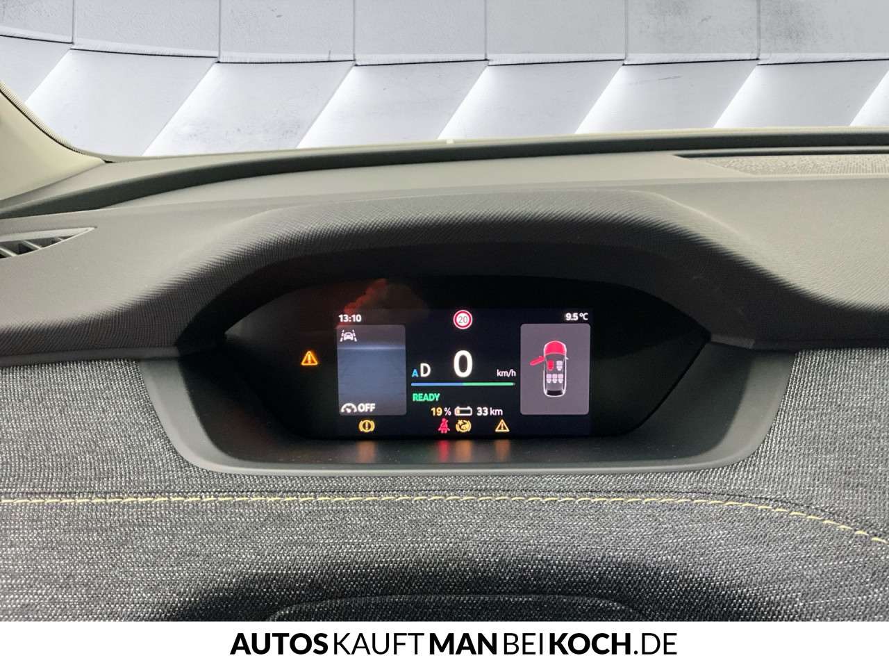 Fahrzeugbild eines Skoda ELROQ