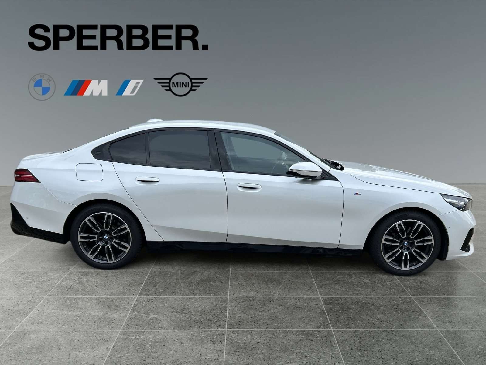 Fahrzeugbild eines BMW 5er-Reihe