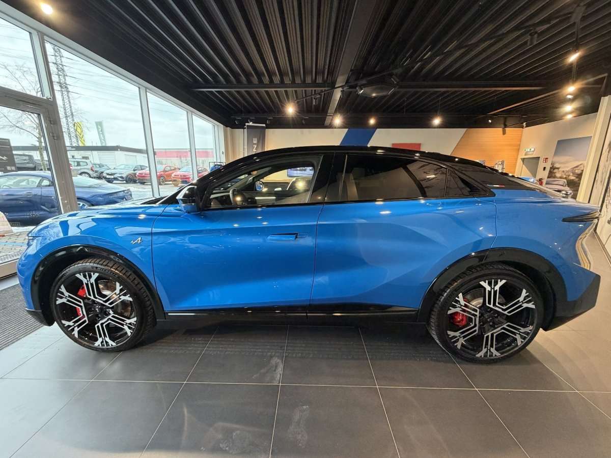 Fahrzeugbild eines Alpine A390