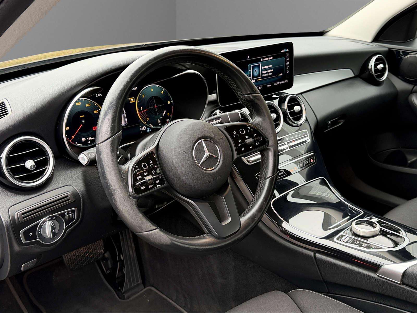 Fahrzeugbild eines Mercedes-Benz C-Klasse