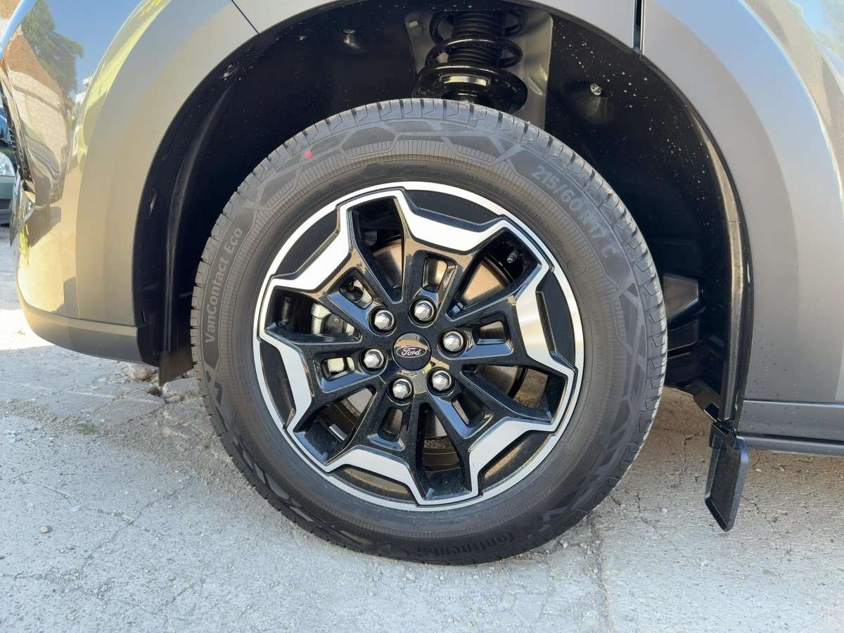 Fahrzeugbild eines Ford Tourneo Custom