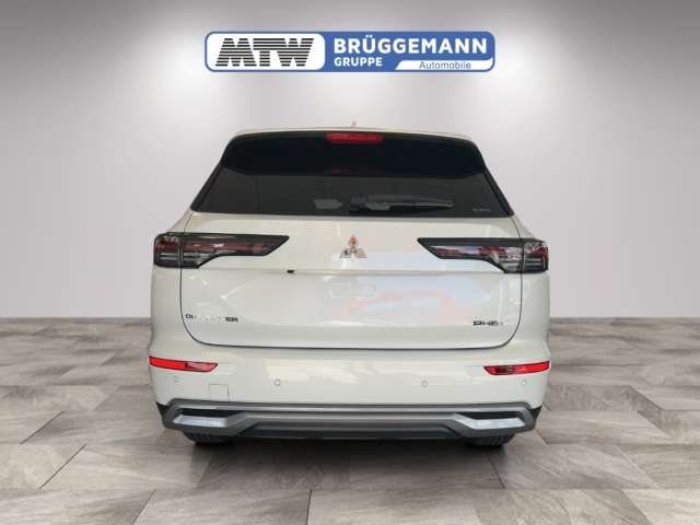 Fahrzeugbild eines Mitsubishi Outlander