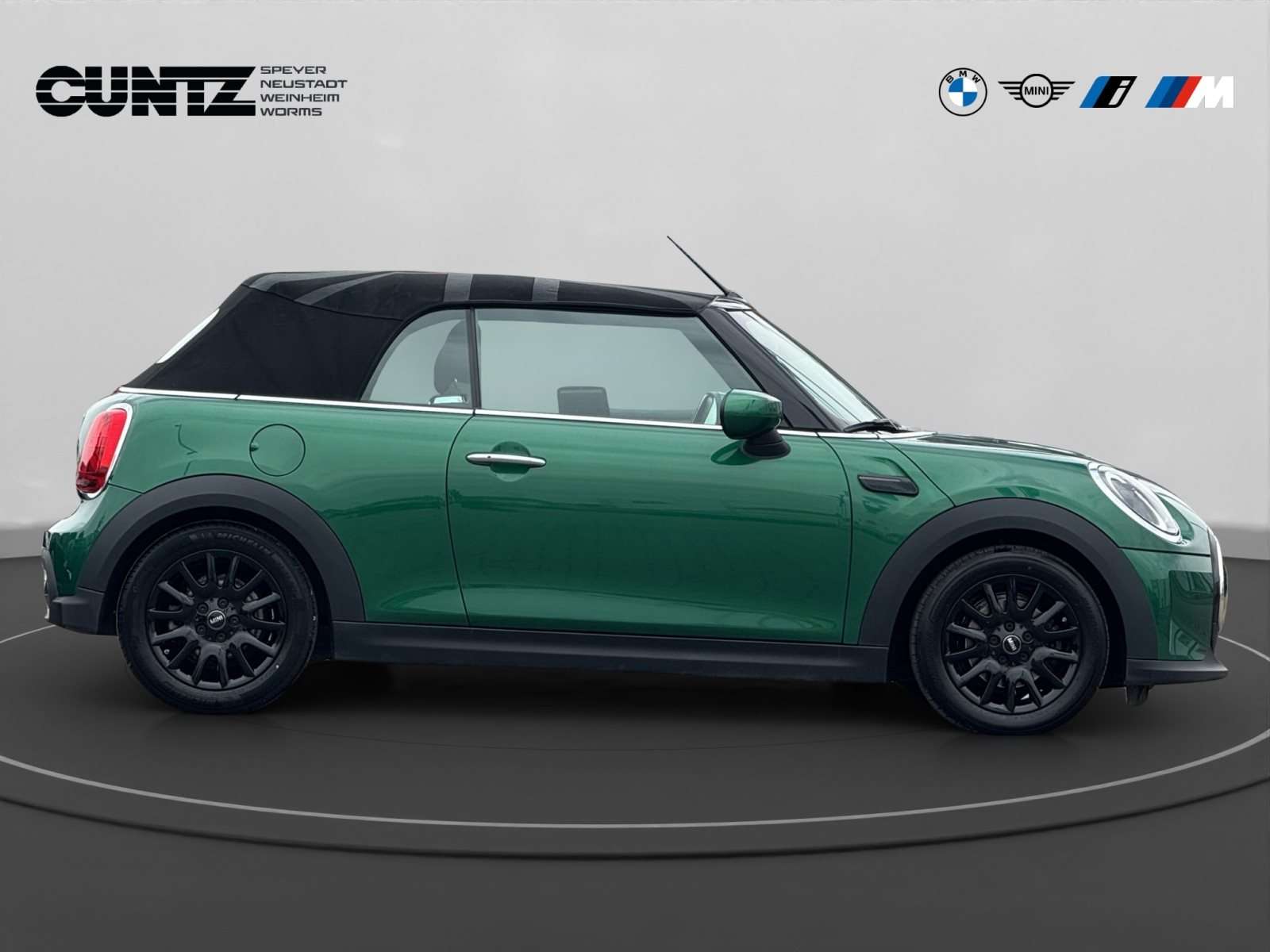 Fahrzeugbild eines MINI COOPER