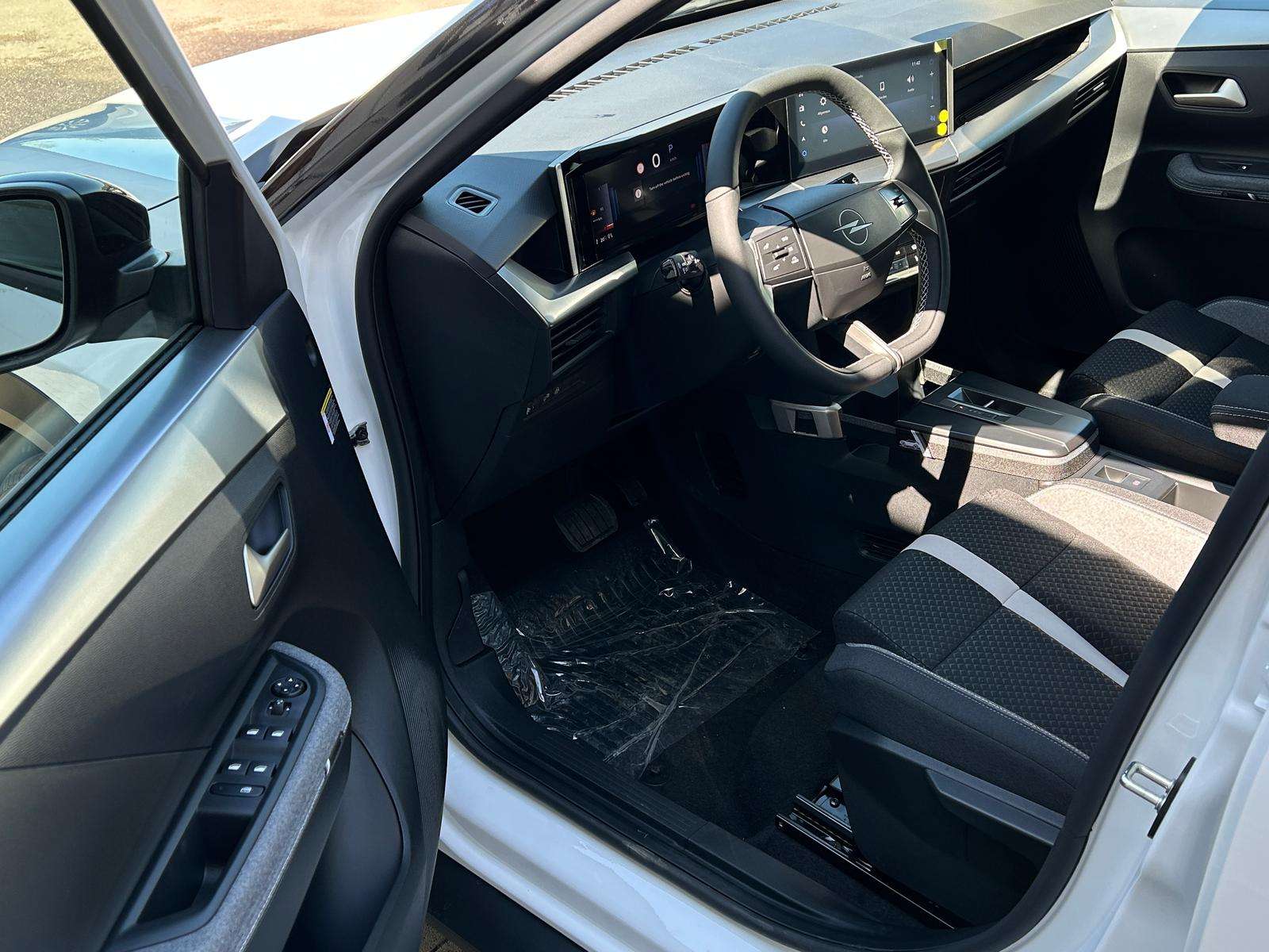 Fahrzeugbild eines Opel Frontera