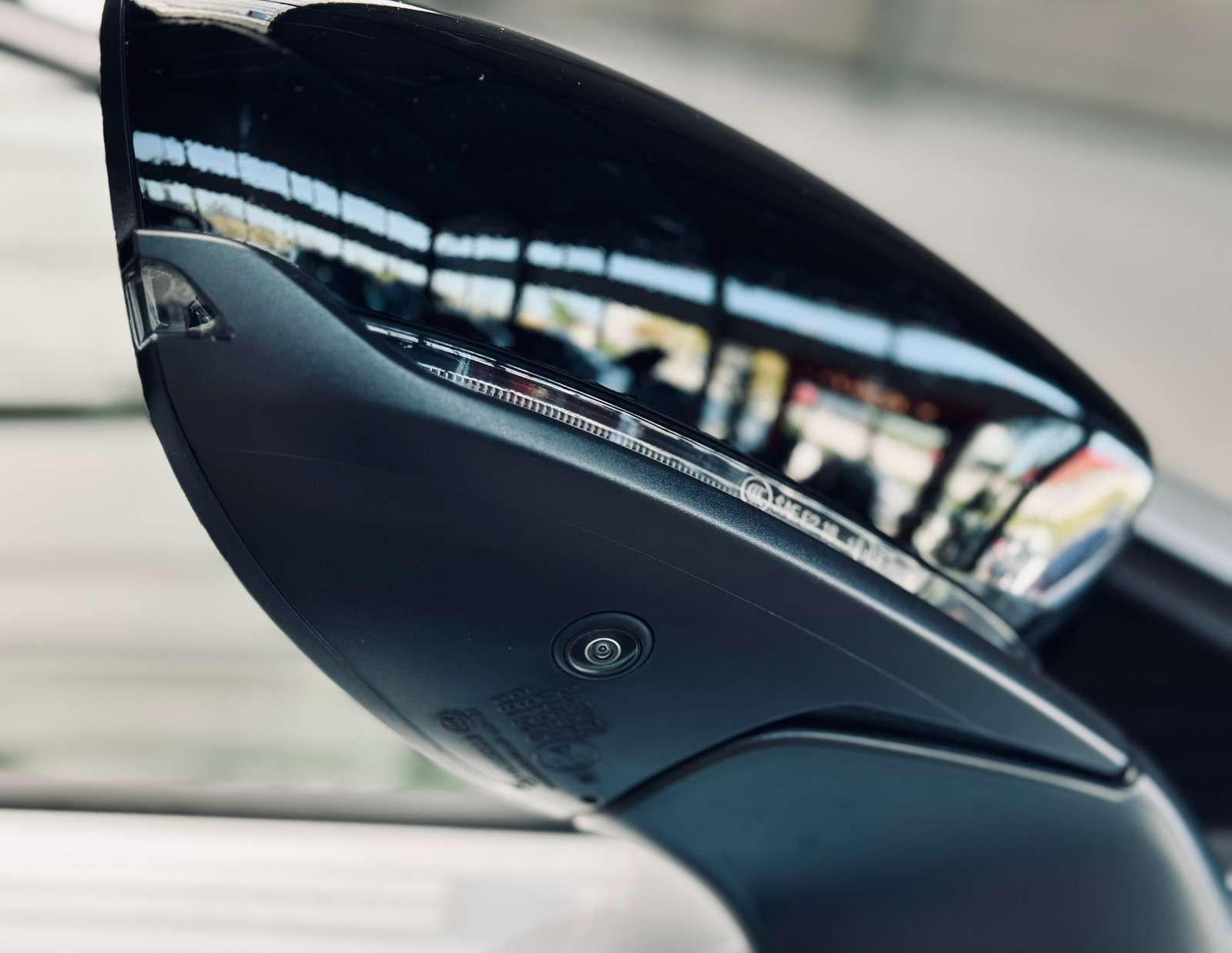 Fahrzeugbild eines Mazda CX-60