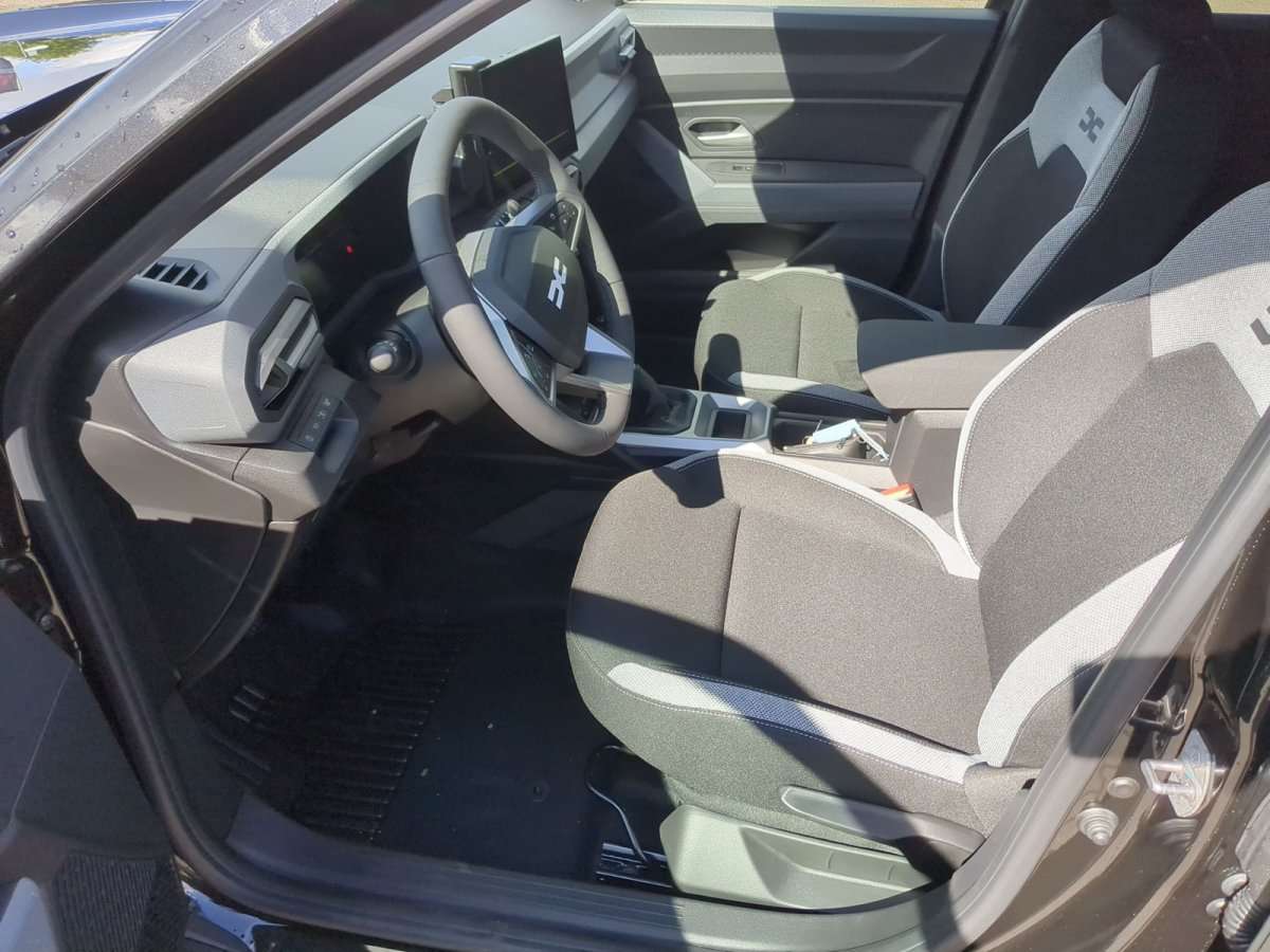 Fahrzeugbild eines Dacia Duster