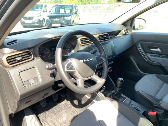 Fahrzeugbild eines Dacia Duster