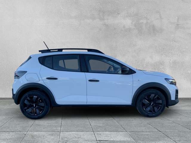Fahrzeugbild eines Dacia Sandero