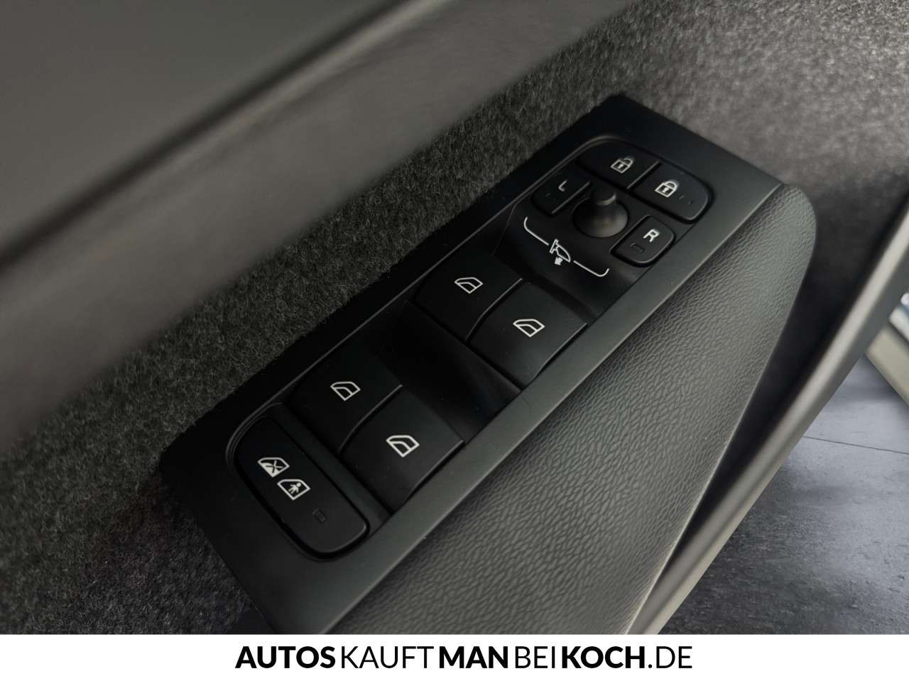 Fahrzeugbild eines Volvo XC40