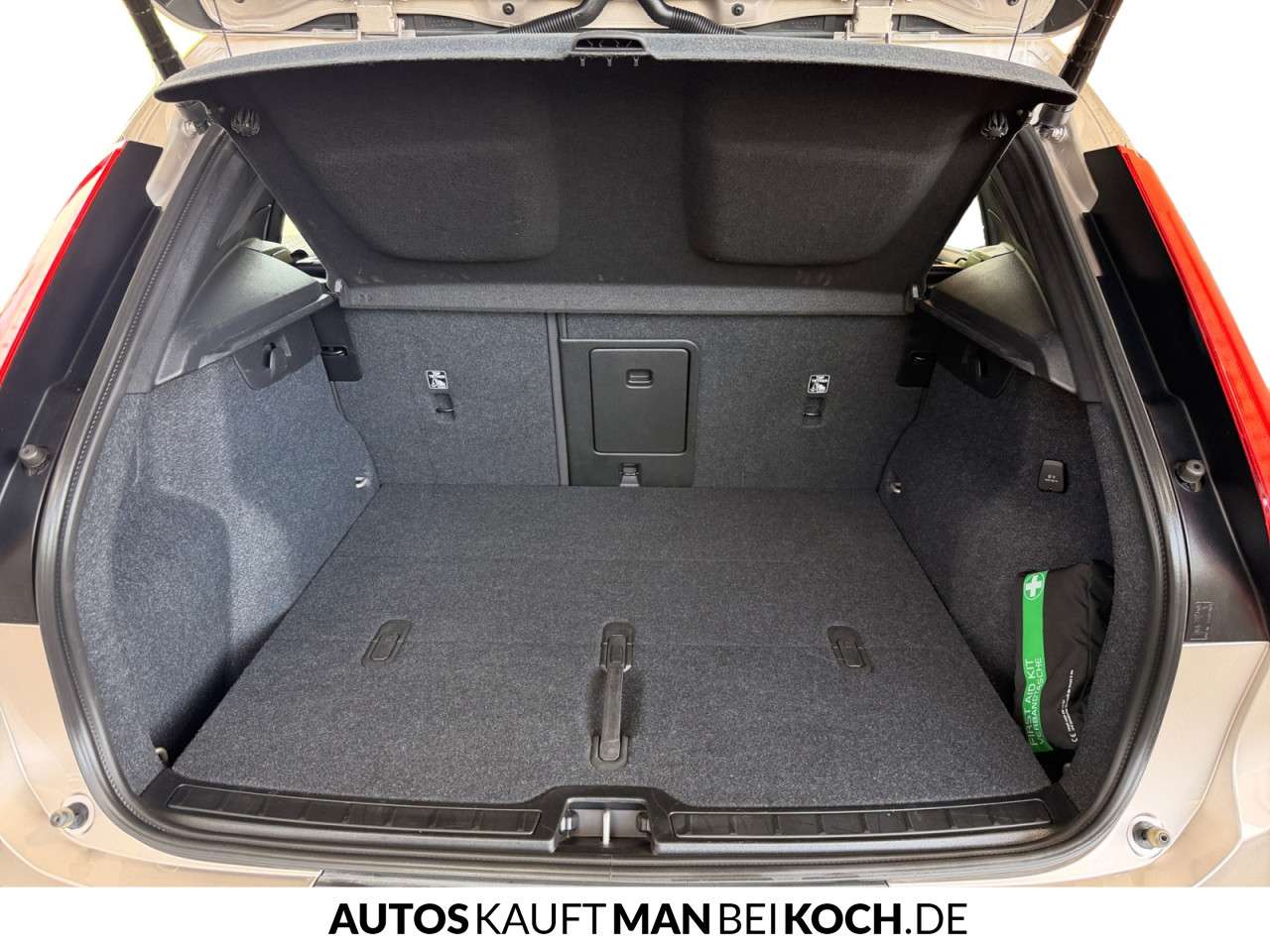 Fahrzeugbild eines Volvo XC40