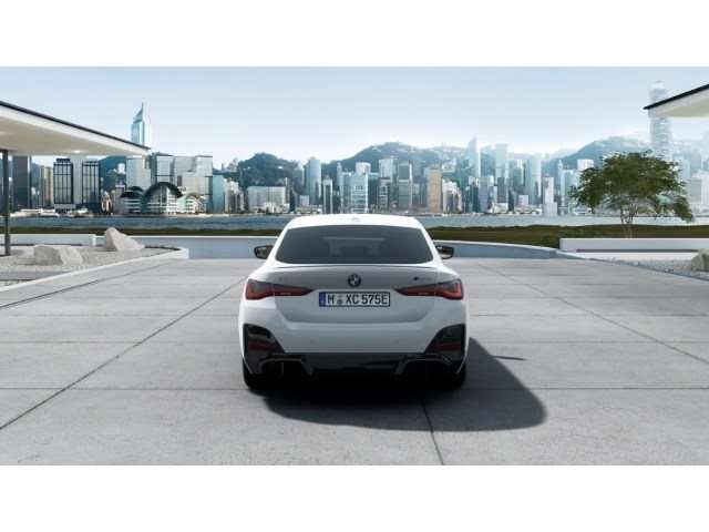 Fahrzeugbild eines BMW i4