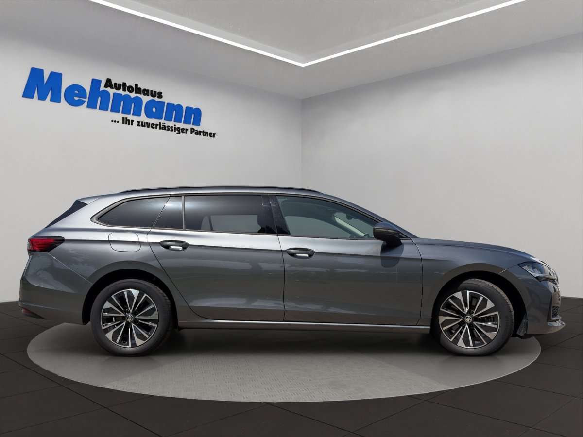Fahrzeugbild eines Skoda Superb