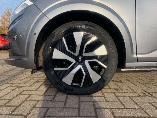 Fahrzeugbild eines Dacia Sandero