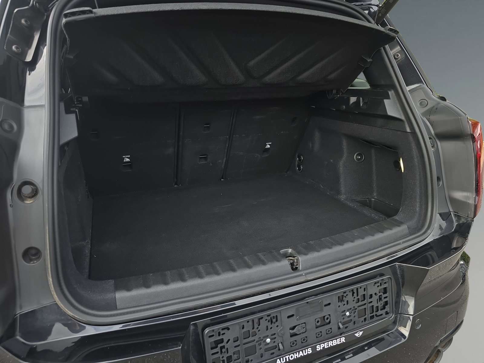 Fahrzeugbild eines MINI MINI